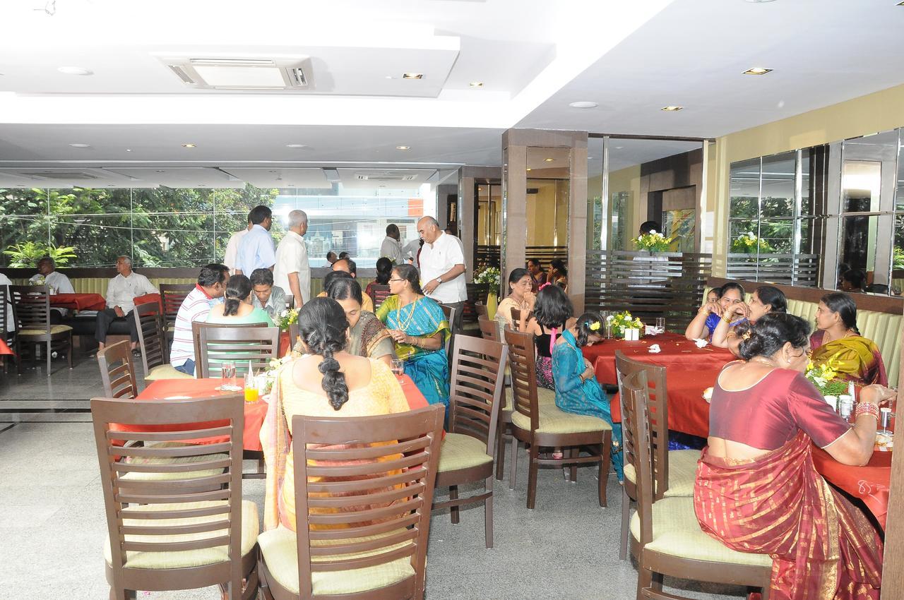 מלון היידראבד Oriva Vinflora Residency - Nr Lv Prasad Hospital, Banjara Hills מראה חיצוני תמונה