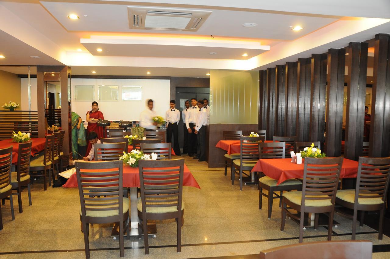 מלון היידראבד Oriva Vinflora Residency - Nr Lv Prasad Hospital, Banjara Hills מראה חיצוני תמונה